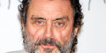ian mcshane illness
