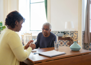 How to Help Your Loved One Transition to Senior Living