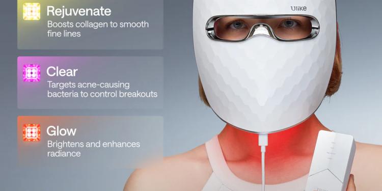 How to Choose the Perfect Skincare Gift for Any Occasion (Why an LED Light Therapy Mask Is a Smart Choice)