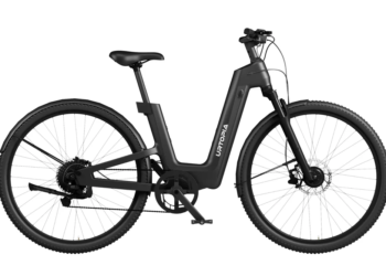 The Green Commute: How Electric Bikes are Slashing Urban Carbon Emissions