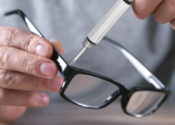 A Complete Guide to Repairing Your Glasses and Making Them Last Longer