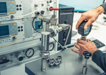 Essential Guide to Calibration Gases: Ensuring Precision in Industrial Applications