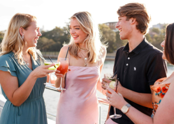 Seafood and Rosé by the Harbour: Sydney’s Late‑Summer Pairings