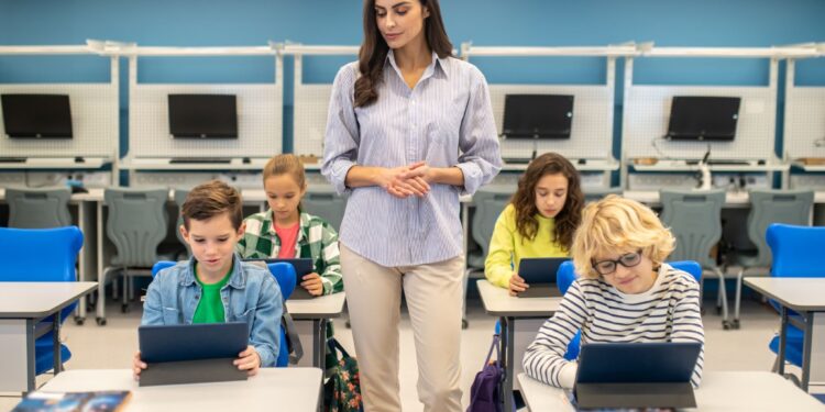 How Custom Logo Products Build School Identity & Pride