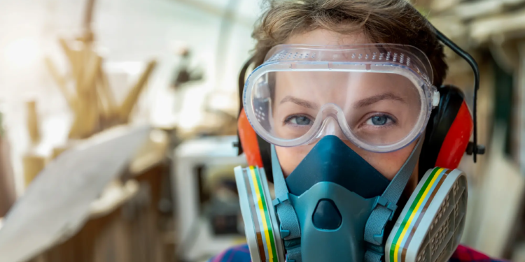 The Future of Personal Protection: Smart Respirators with Carbon Tech