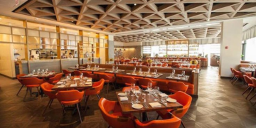 Where to Find The Best Bottomless Brunch Spots in Chicago