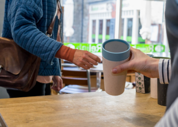 The Benefits and Uses of Double Wall Cups in the Hospitality Industry
