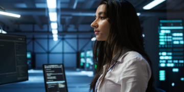 How to Hire Dynamics 365 CRM Experts for Your Project