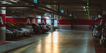 Can You File a Car Accident Claim If the Crash Happened in a Parking Garage in Boynton Beach?
