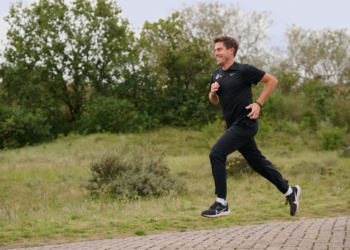 The Difference Between a Plan Running Late and a Plan Running Blind