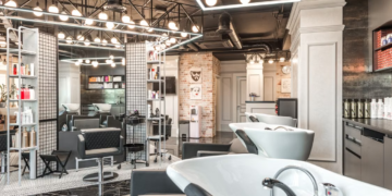 Your Service Menu Is a Pricing Strategy: How Beauty Salons Raise the Average Ticket Without Raising Prices