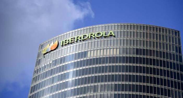 Iberdrola Overtakes NextEra in Race to Lead the Global Utility Sector